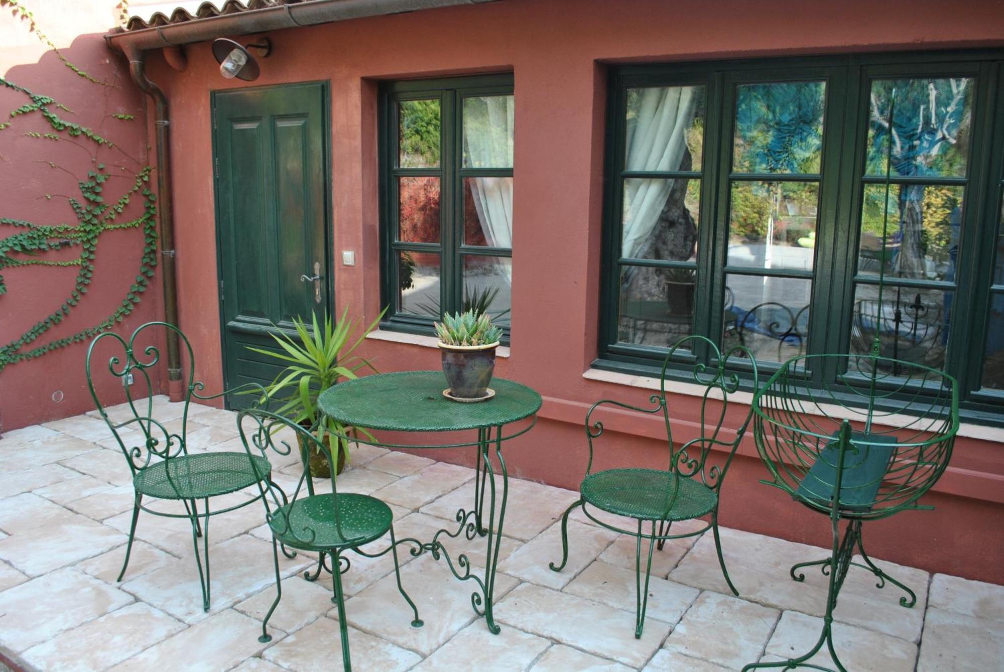 Sous L'Olivier Bed & Breakfast Ментона Екстериор снимка
